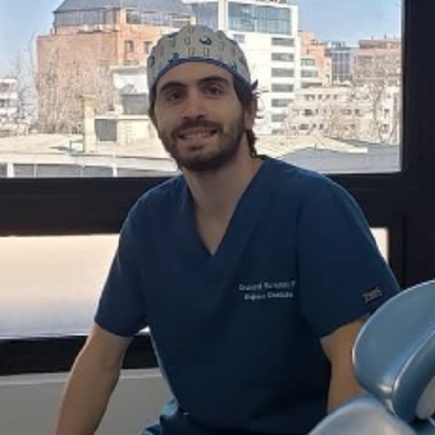 Andrei 900×900